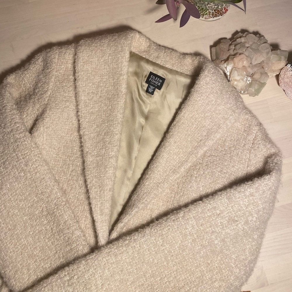 Eileen Fisher cream boucle jacket
